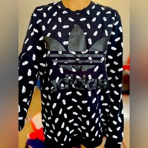 Adidas sweater very cute